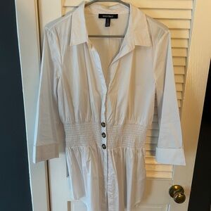 Ellen Tracy Women's Cream Button-Down Shirt